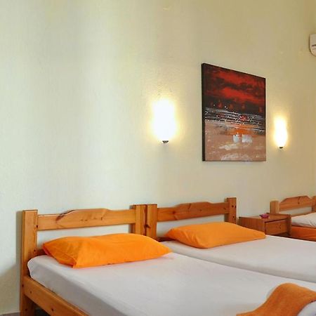 Natsios Apartments Hanioti Ngoại thất bức ảnh